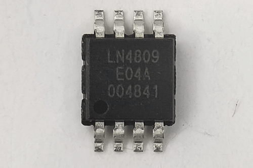 LN4809 雙聲道105mW 耳機放大器